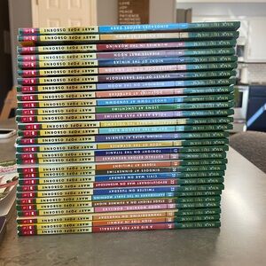 Magic Treehouse Book Series (1-29 + 2 bonus books)